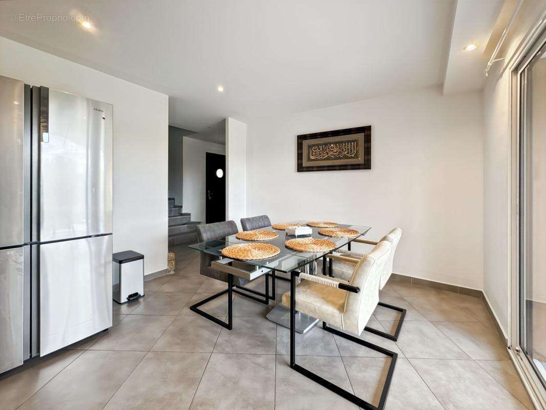 Maison à LORIOL-SUR-DROME