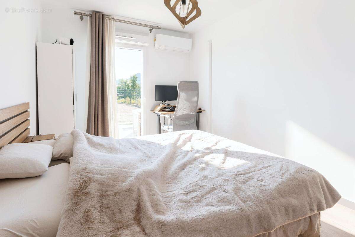 Appartement à TRETS