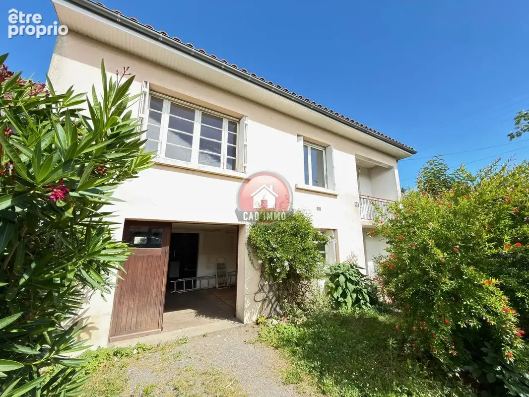 Maison 80m² 3 chambres à rénover Bergerac - photo 1