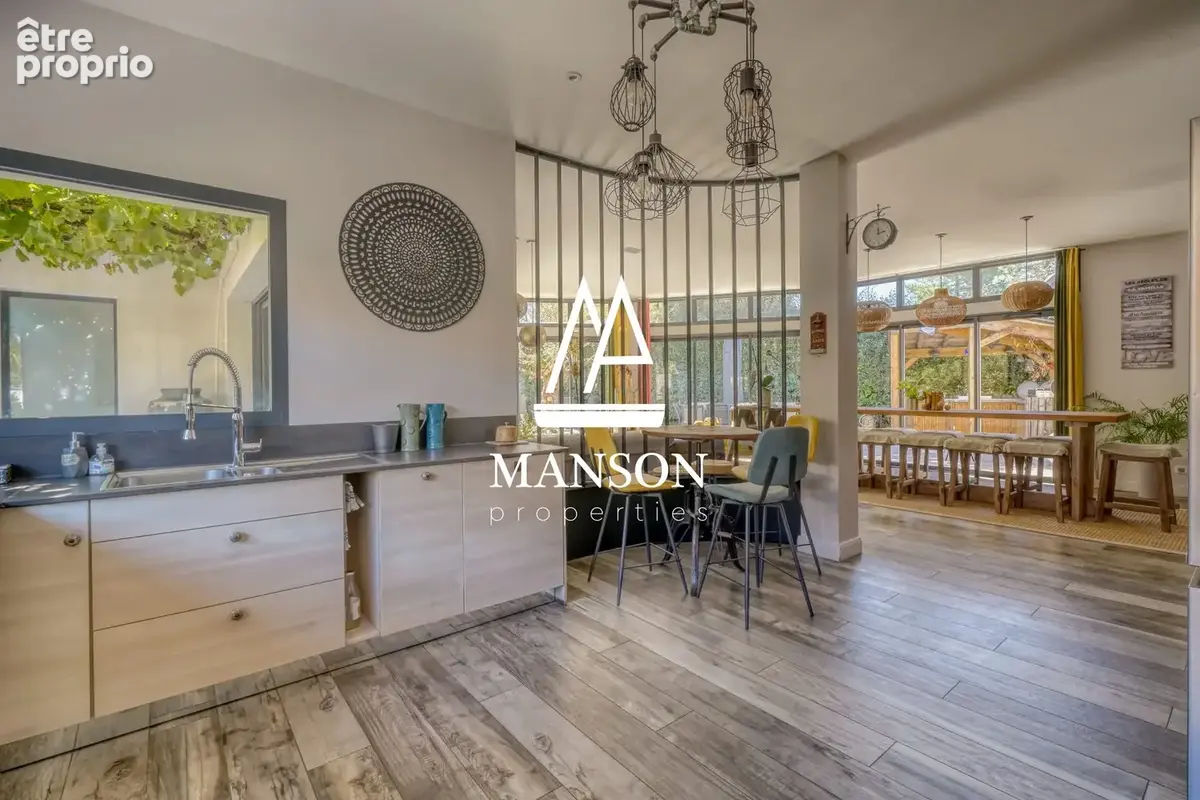 Maison 5 pièces 186 m² à vendre à Gujan-Mestras (33470) - photo 8