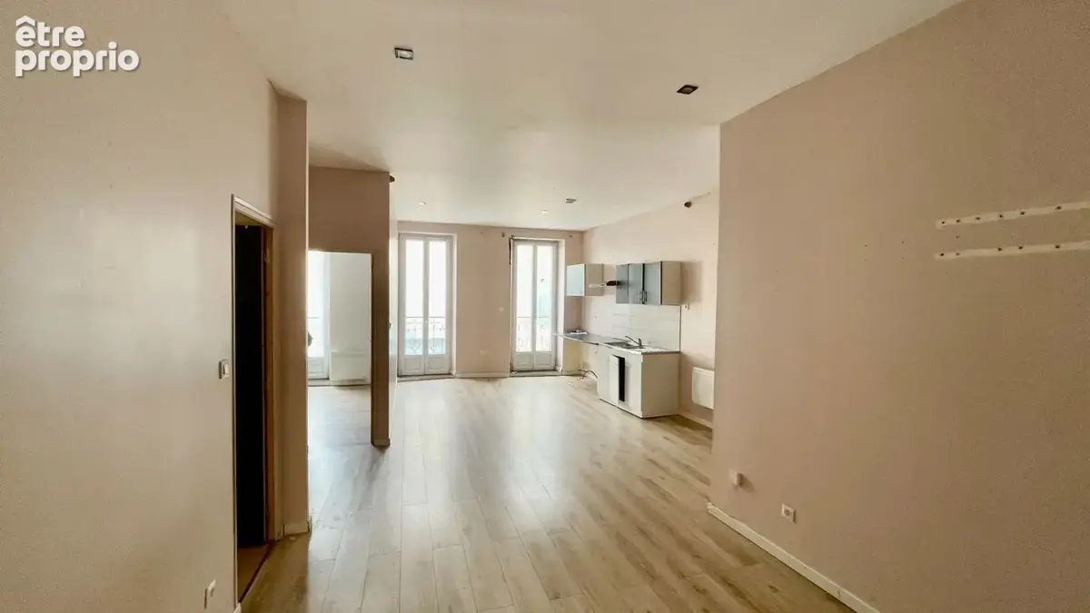 Immeuble 115 m²  Lesparre-Médoc - photo 5