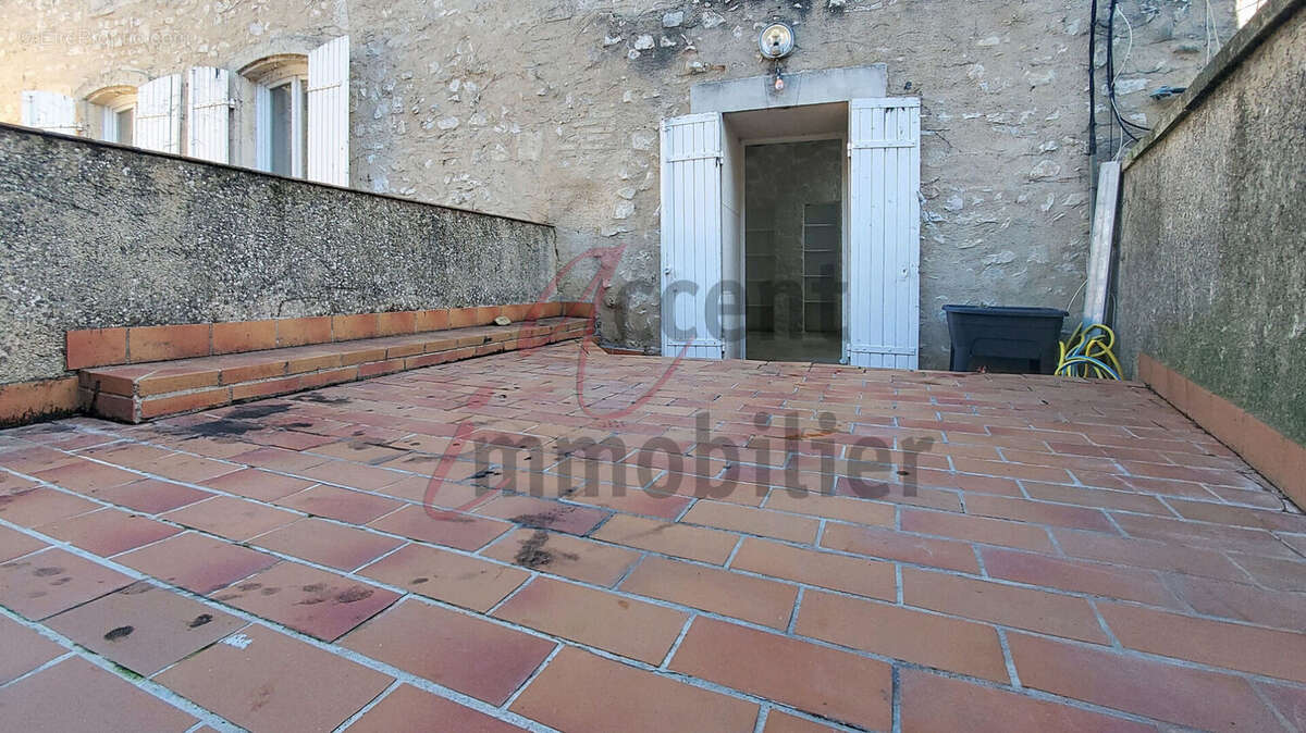 Appartement à NOVES