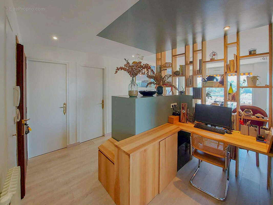 Appartement à AIX-LES-BAINS