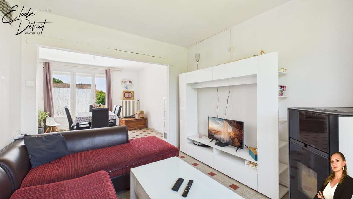 Maison 113 m² à La Bazoge  - photo 3