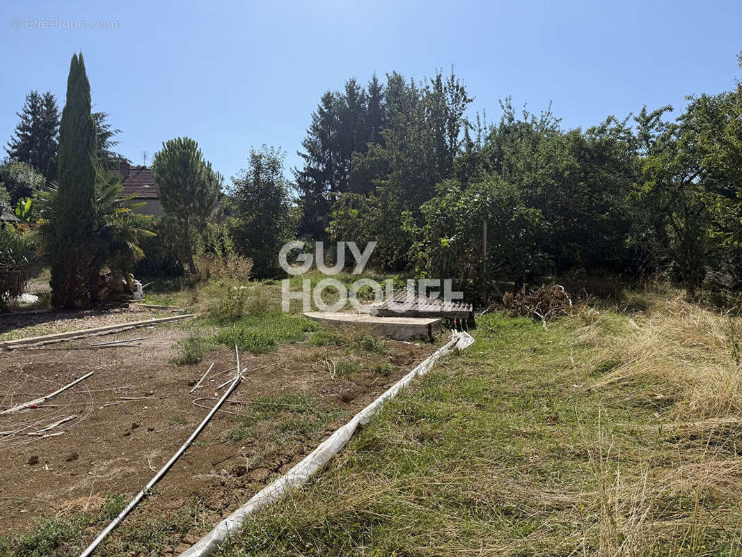 Terrain Navenne 1316 m2 - photo 3