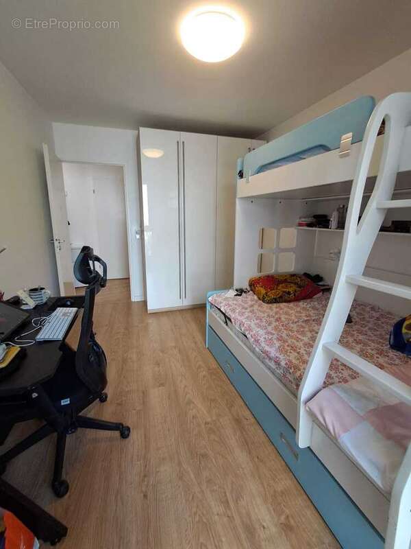 Appartement 58 m² à Romainville  - photo 7