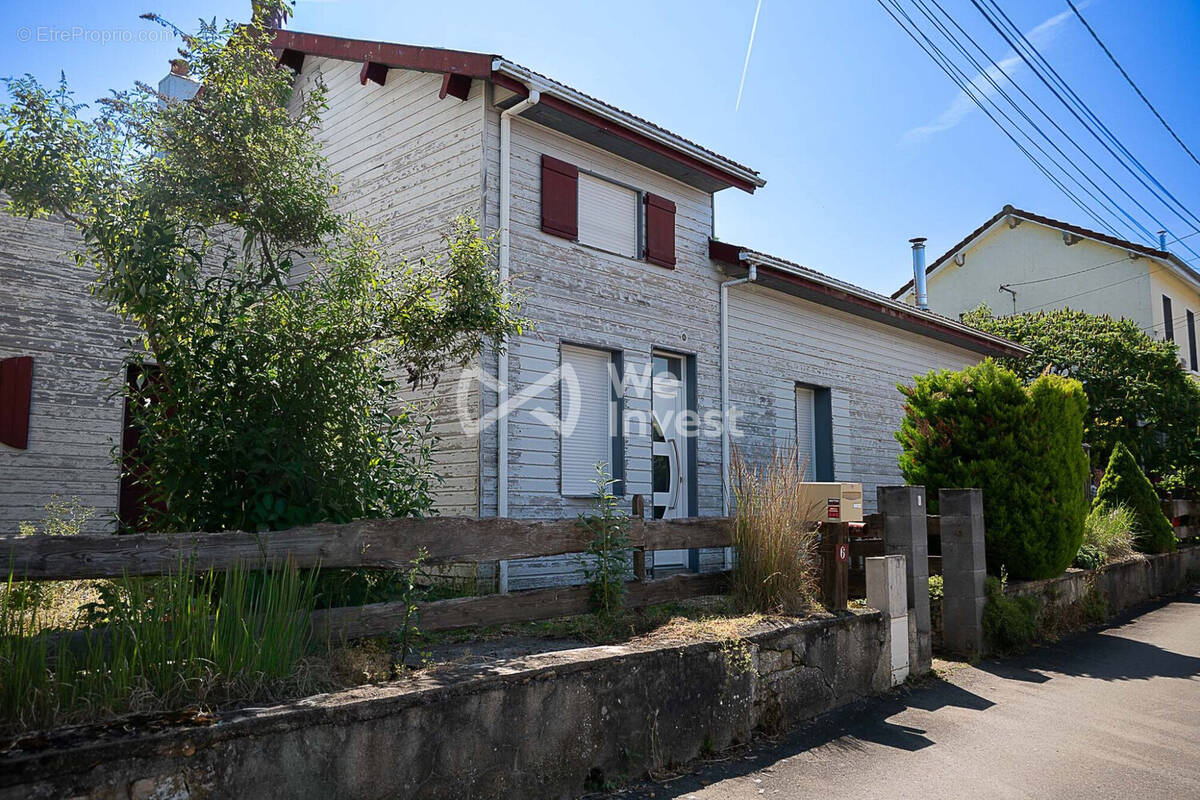Maison à LONGUYON