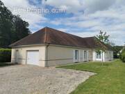 Maison à SAINT-SEBASTIEN-DE-MORSENT