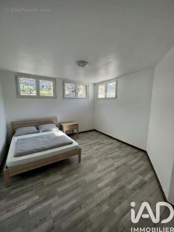Photo 6 - Appartement à SAINT-MAXIMIN