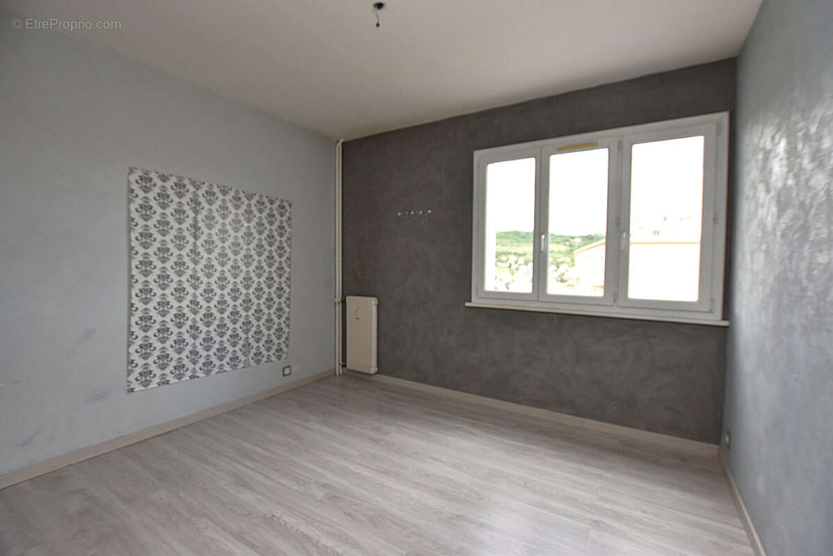 F3 de 75 m² avec garage, ascenseur et balcon - photo 9