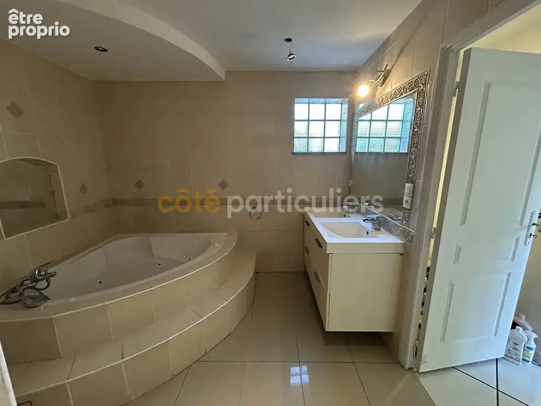 Maison Villeneuve Le Roi 3 pièce(s) 62 m2 - photo 9