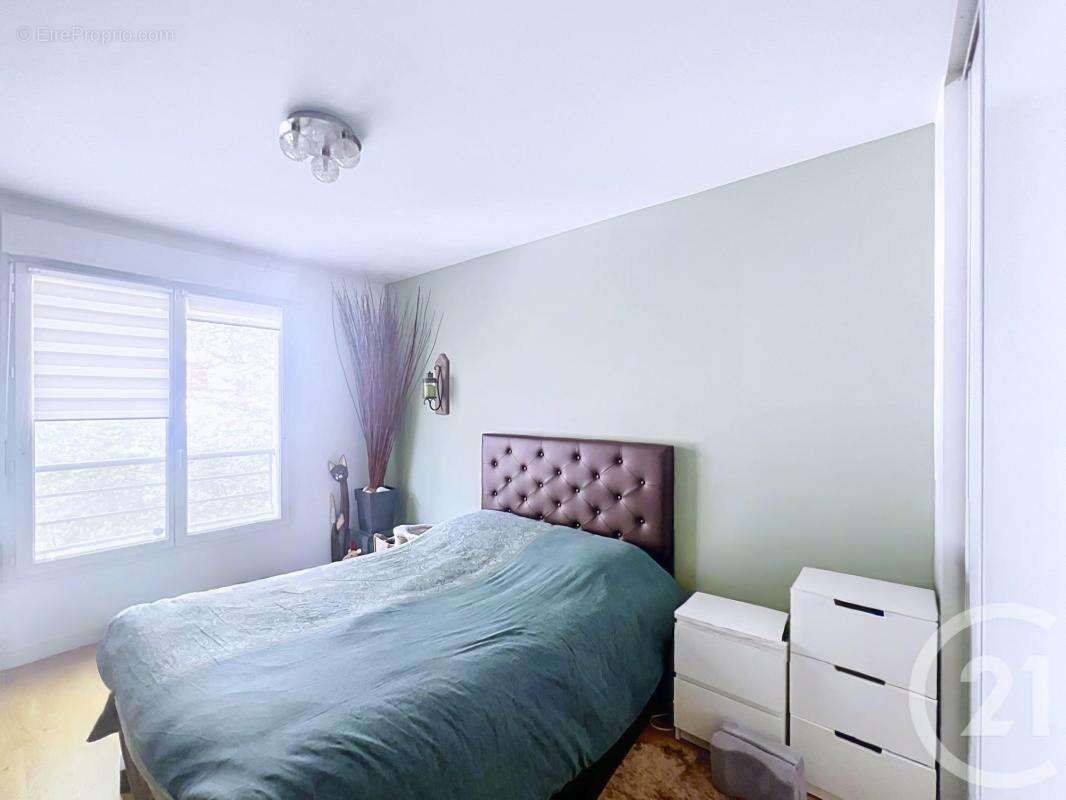 Appartement 65 m² à Choisy-Le-Roi  - photo 8