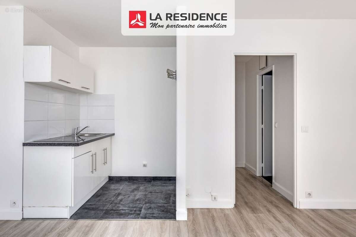 Appartement à PARIS-19E