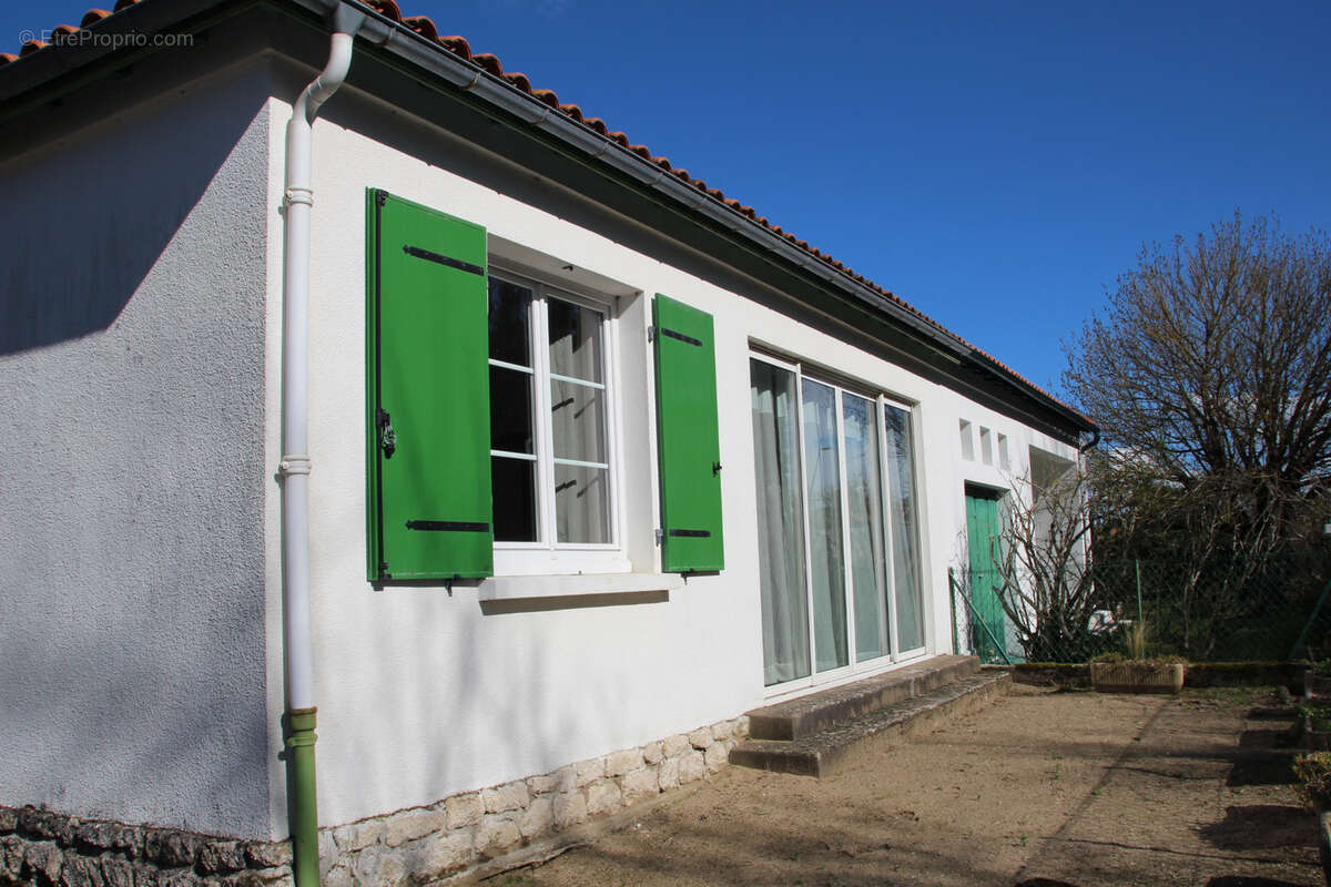 Maison à SAINT-GEORGES-DE-DIDONNE