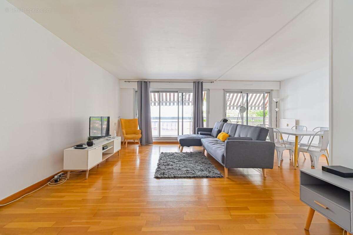 Appartement À Vendre T5 - photo 4