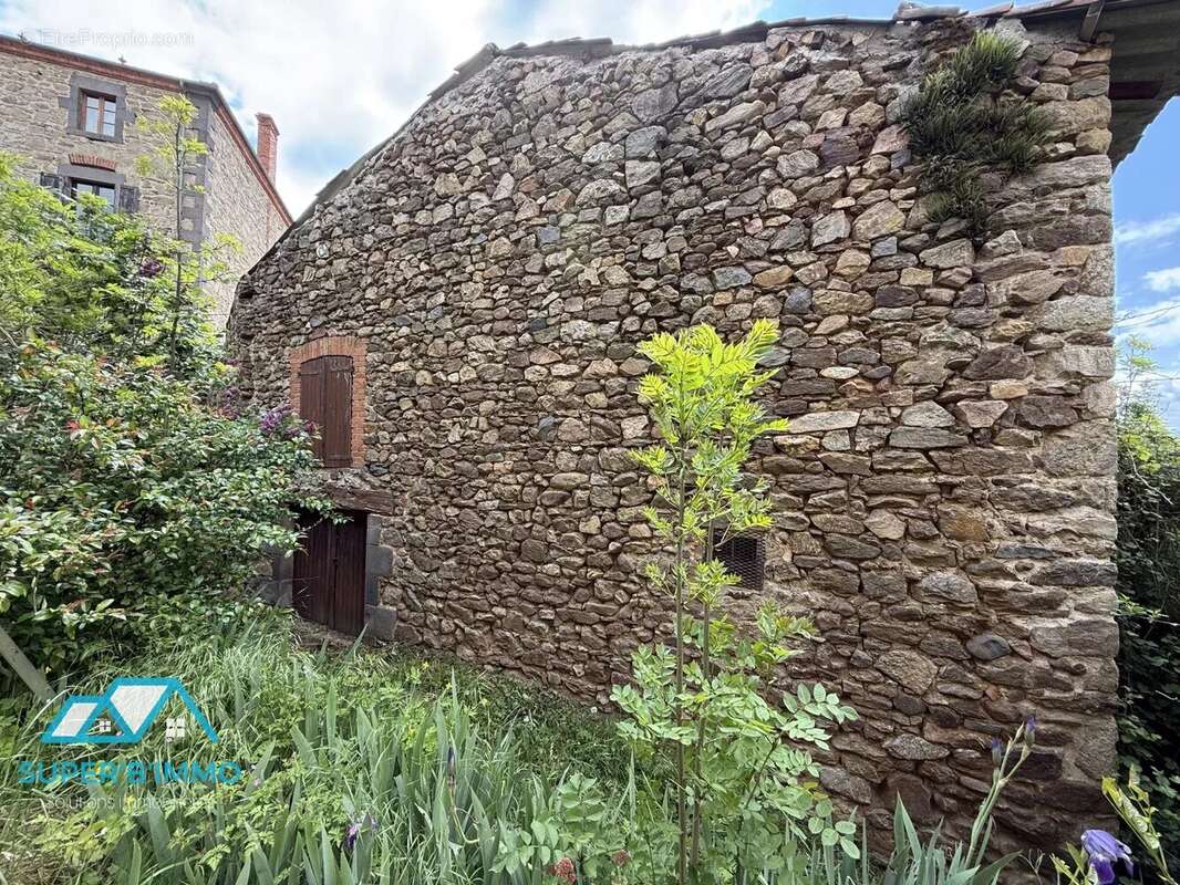 Maison à VIEILLE-BRIOUDE