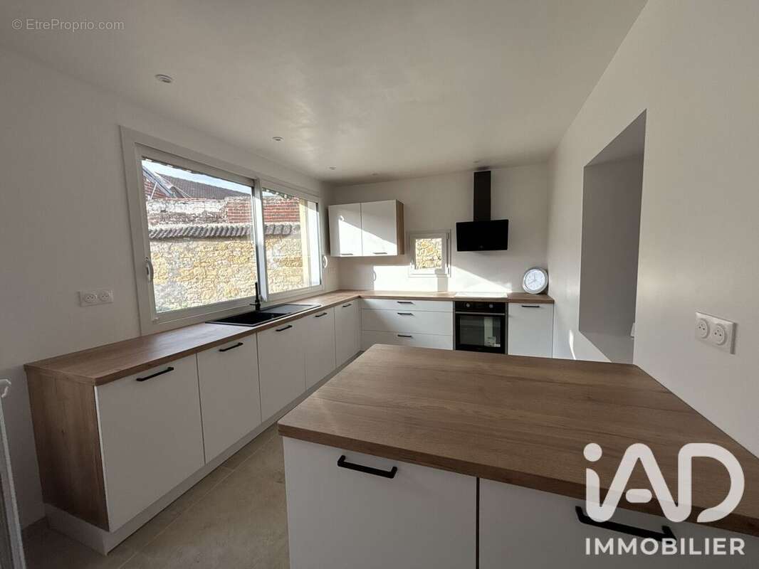 Maison 109 m² à Venette  - photo 4