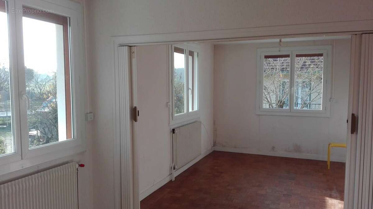 Maison à PARAY-LE-MONIAL