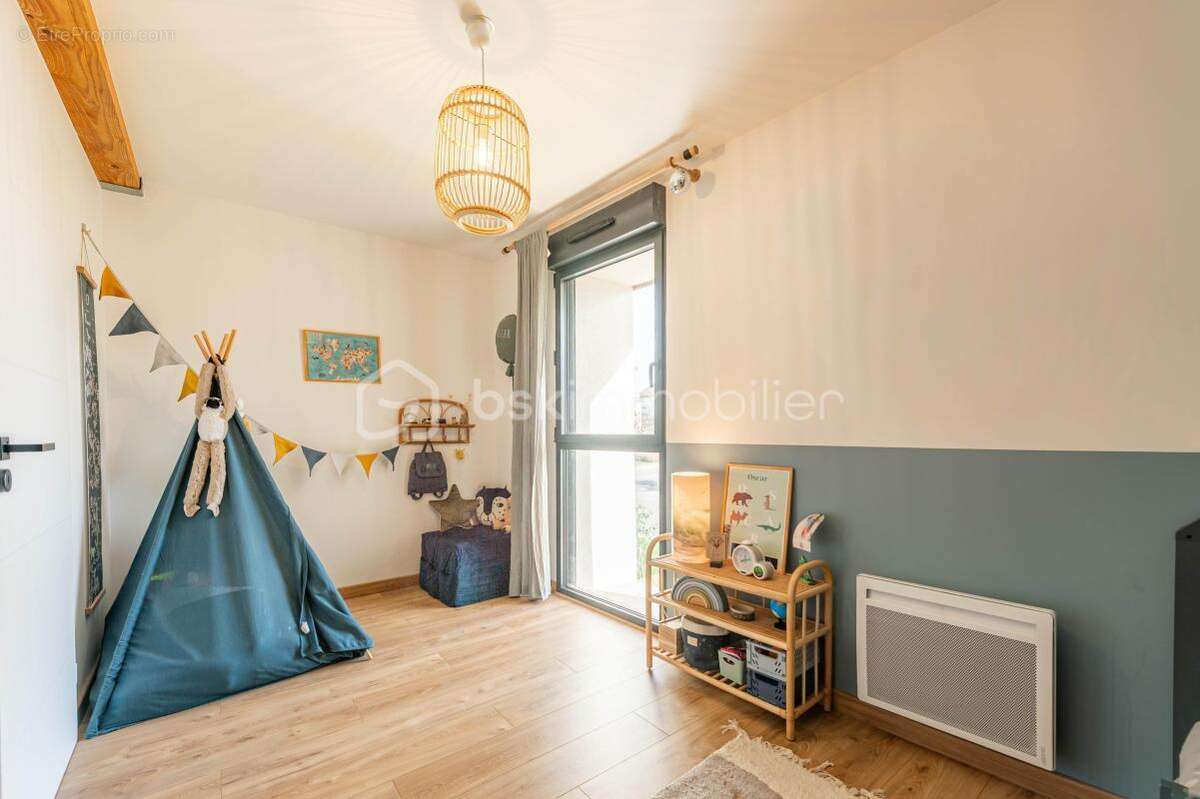 Appartement à CHAPEIRY