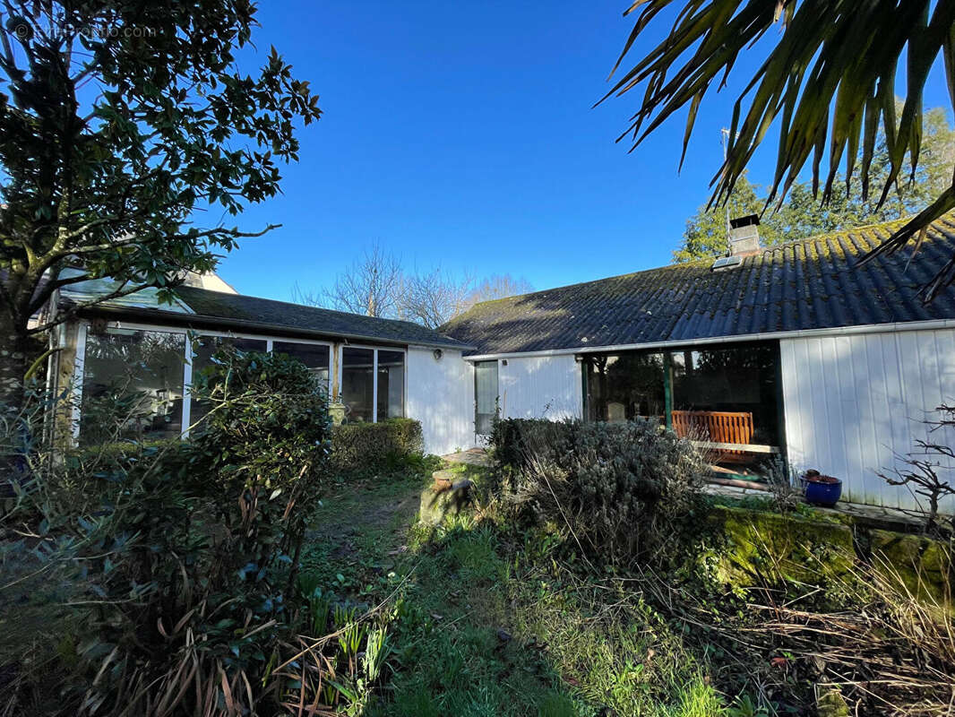 Maison à SAINT-AUBIN-D'AUBIGNE
