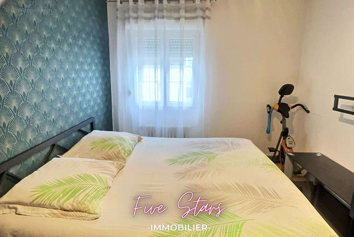 Maison à MAIRY-MAINVILLE