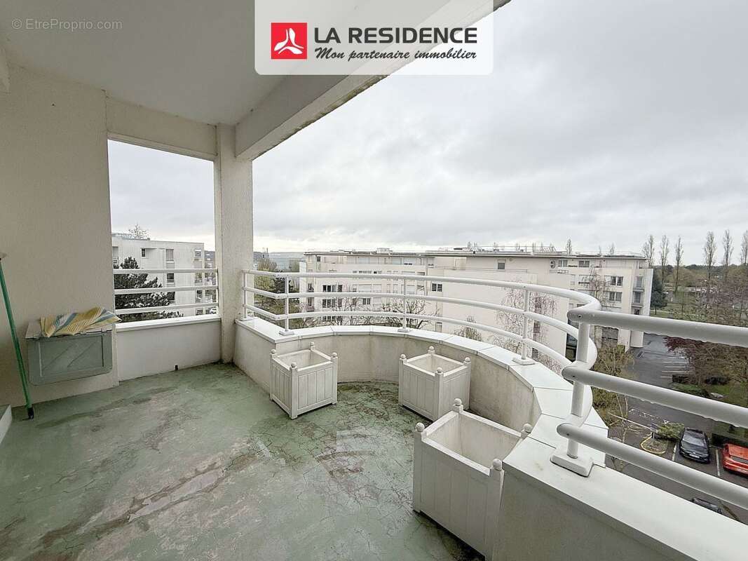 Appartement 70 m² à Velizy-Villacoublay  - photo 3