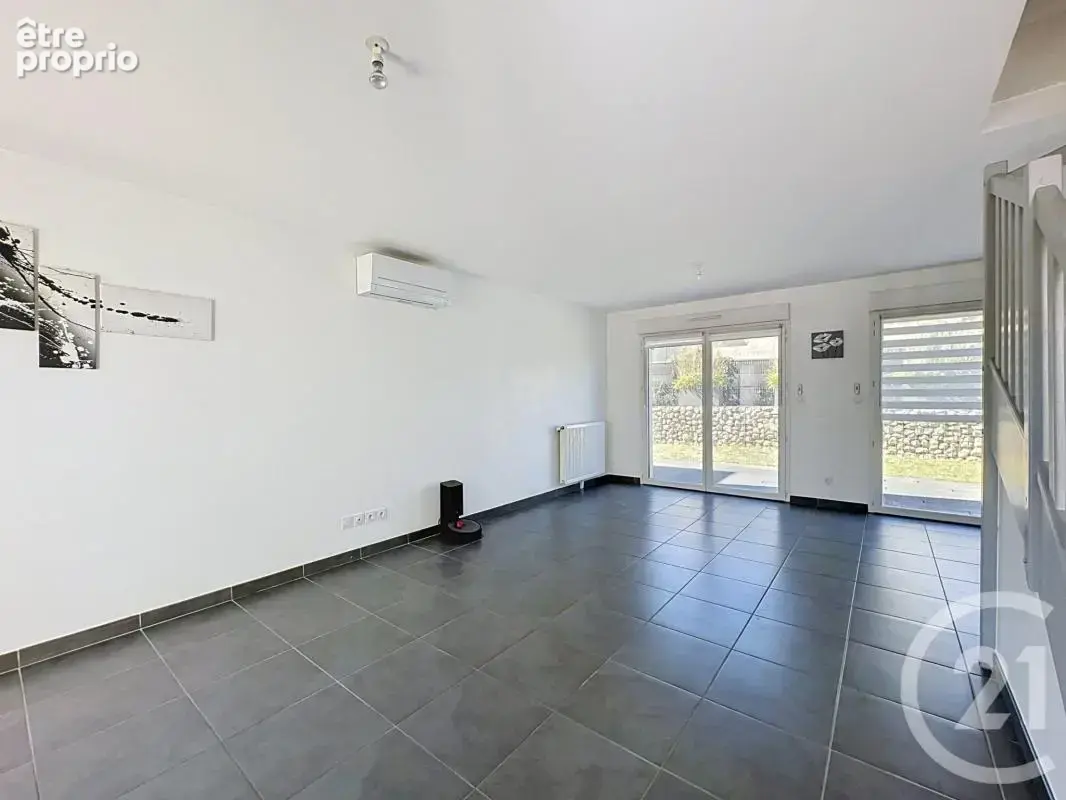 Maison 6 pièces 120 m² à vendre à Chassieu (69680) - photo 6
