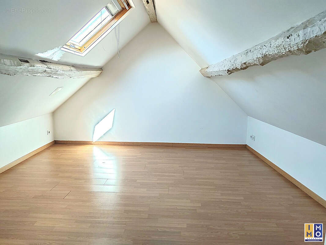 Appartement 60 m² à Bourges  - photo 7