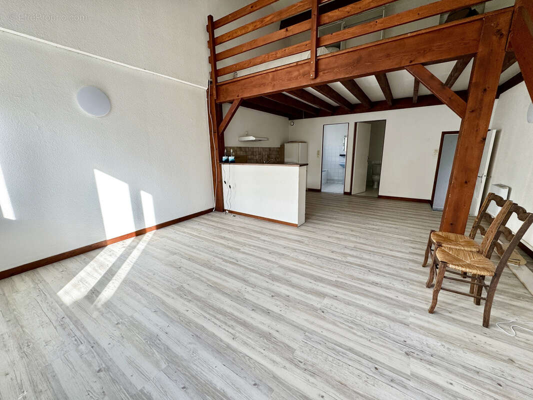 Maison à MESCHERS-SUR-GIRONDE