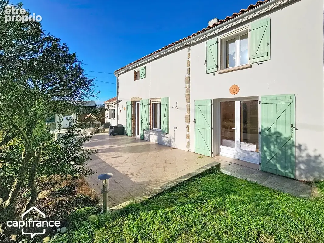 Maison à ARGENTON-CHATEAU