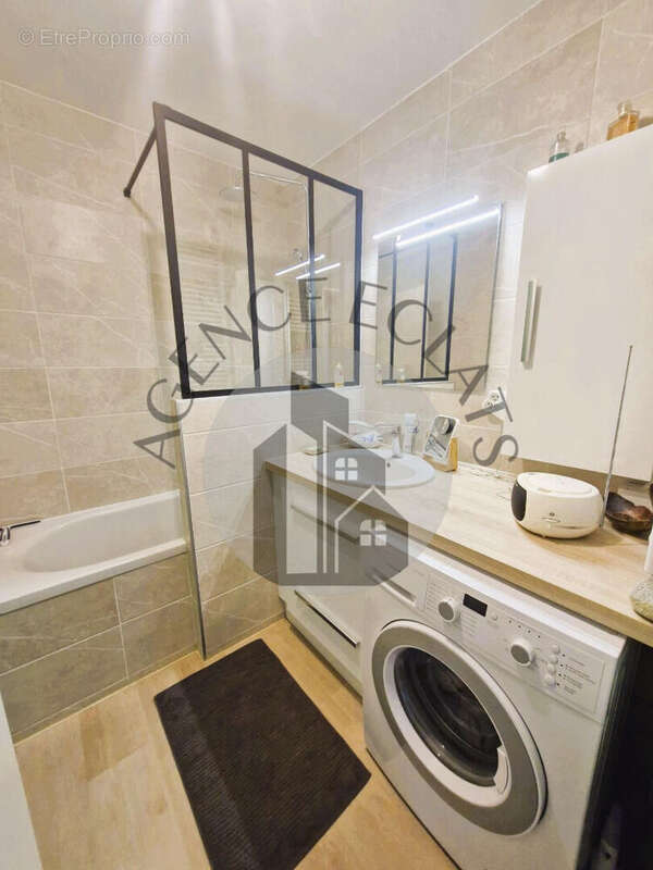 Appartement à BAILLY-ROMAINVILLIERS