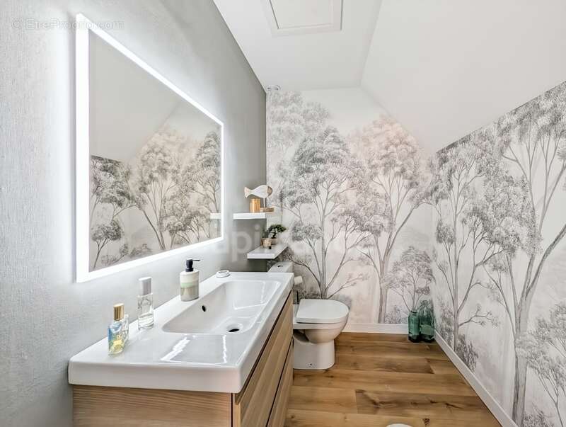 Maison à SAINT-MARCEL