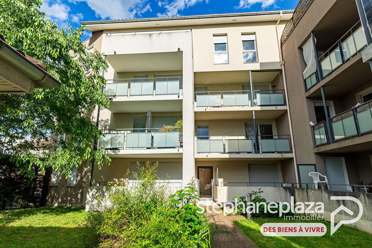 Appartement 2 pièces 41.26 m2 loué jusqu'en juin 2027 - photo 2