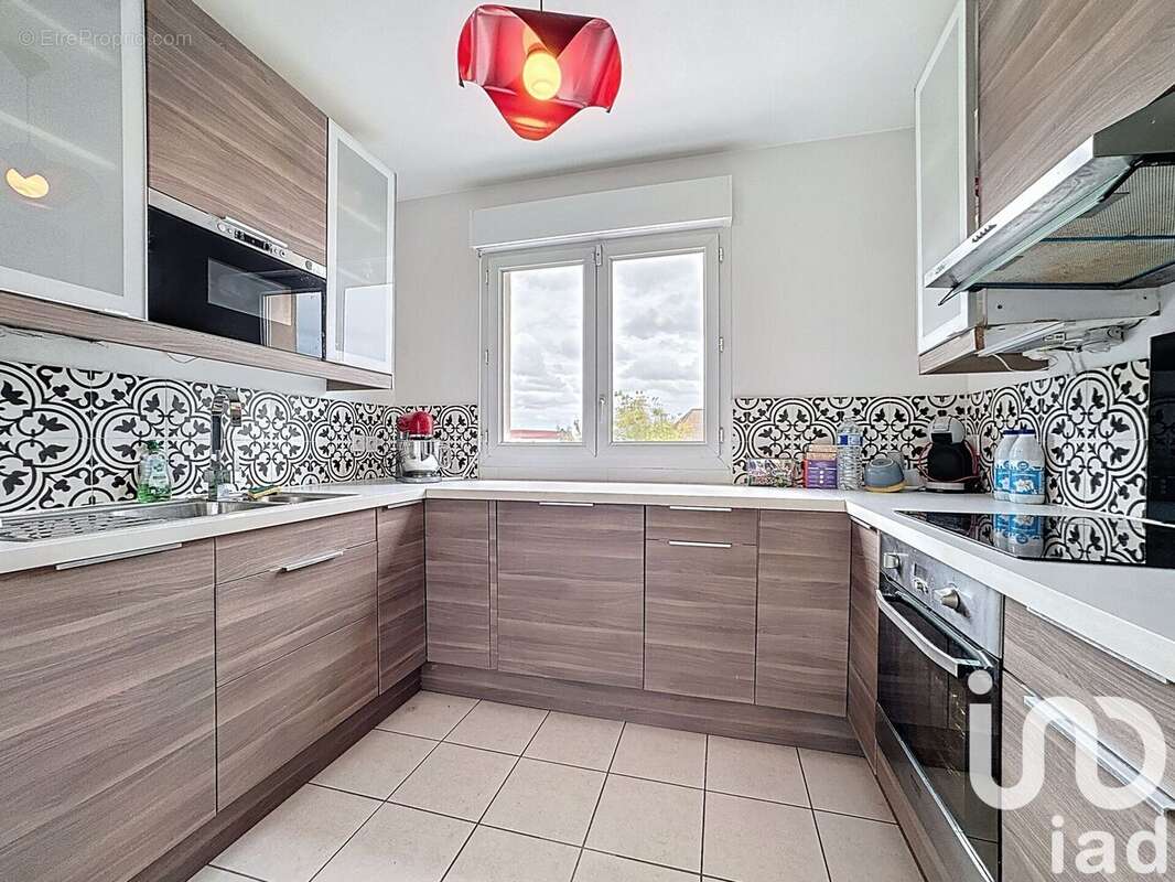 Photo 2 - Maison à LA VILLE-DU-BOIS