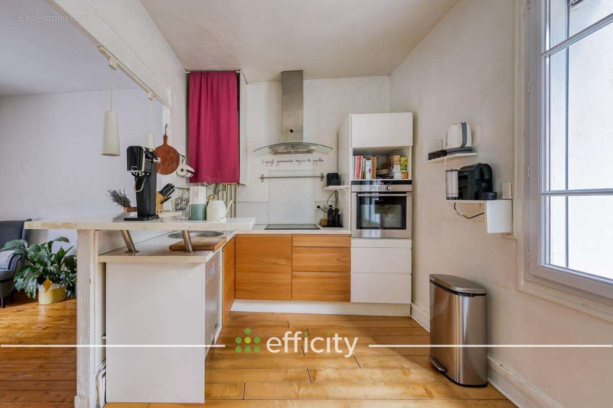 Maison à NEAUPHLE-LE-CHATEAU