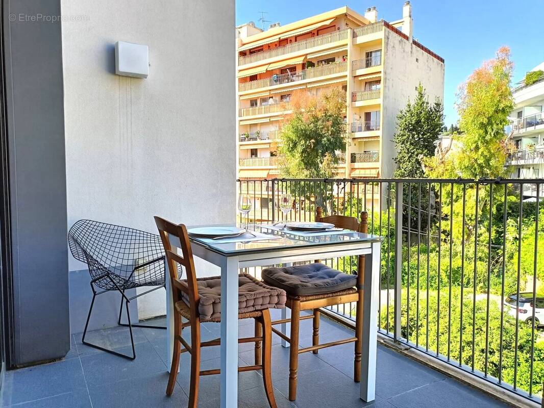 Appartement à ROQUEBRUNE-CAP-MARTIN