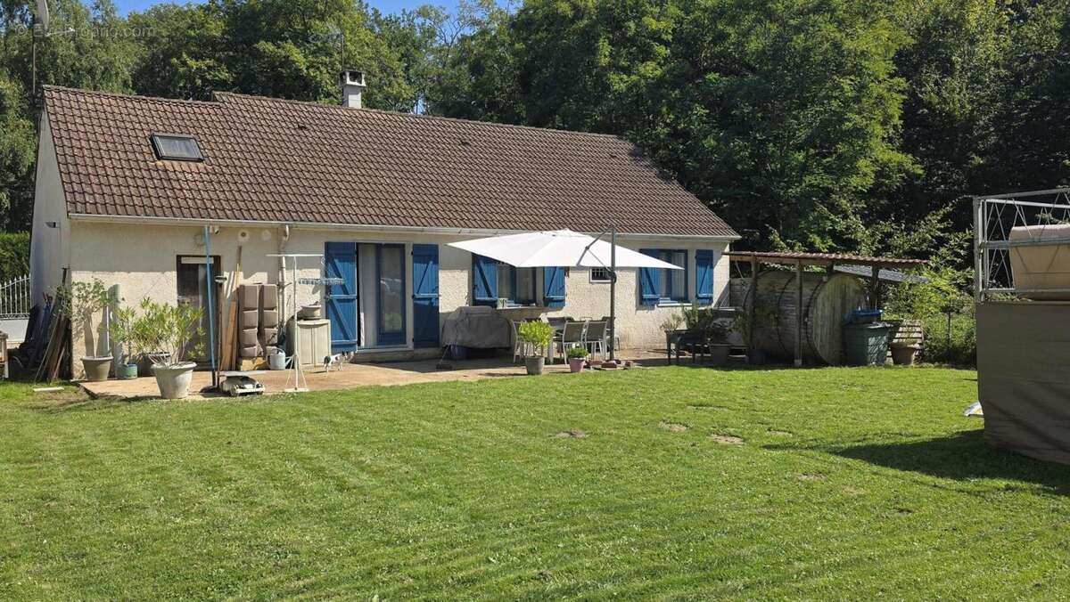Maison à SAINT-VALERIEN