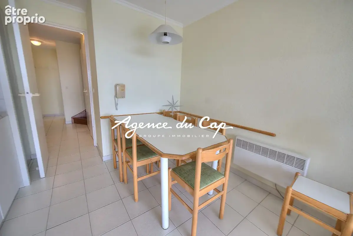 Appartement vue mer 3 pieces 6/8 couchages dernier etage proche mer - photo 8
