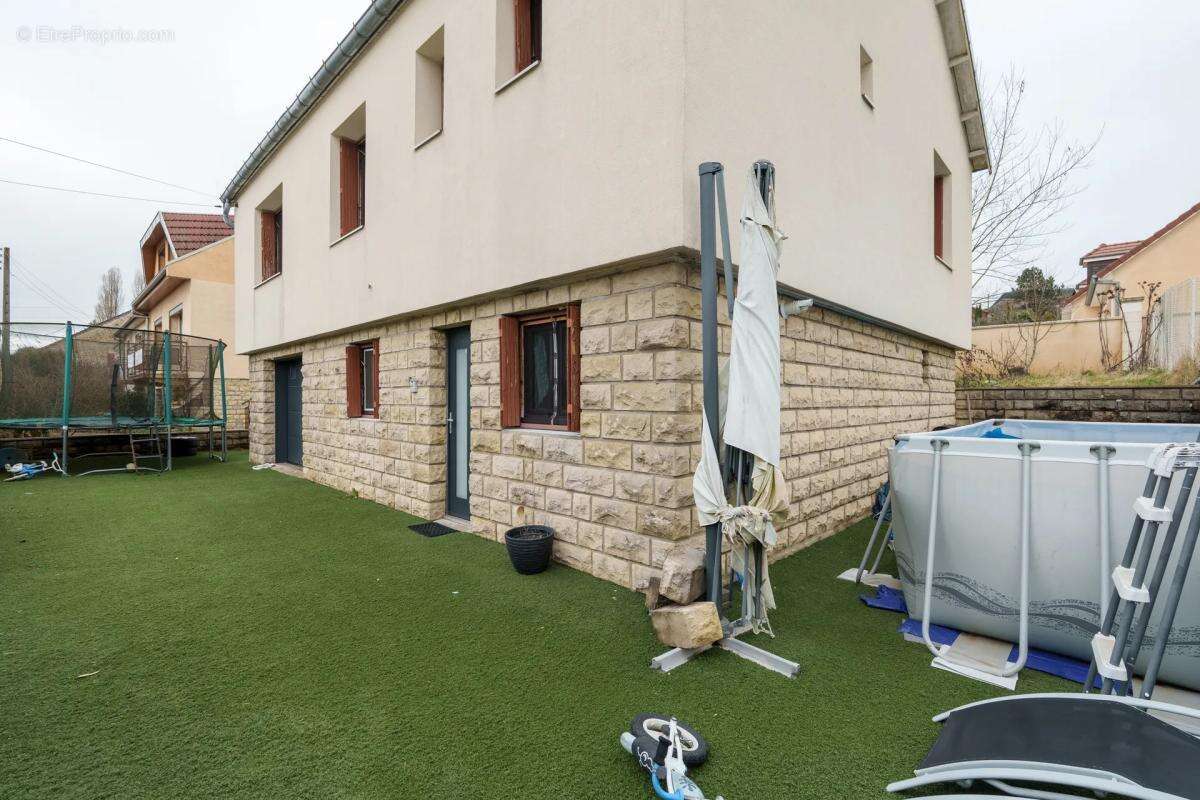 Maison à CHALINDREY