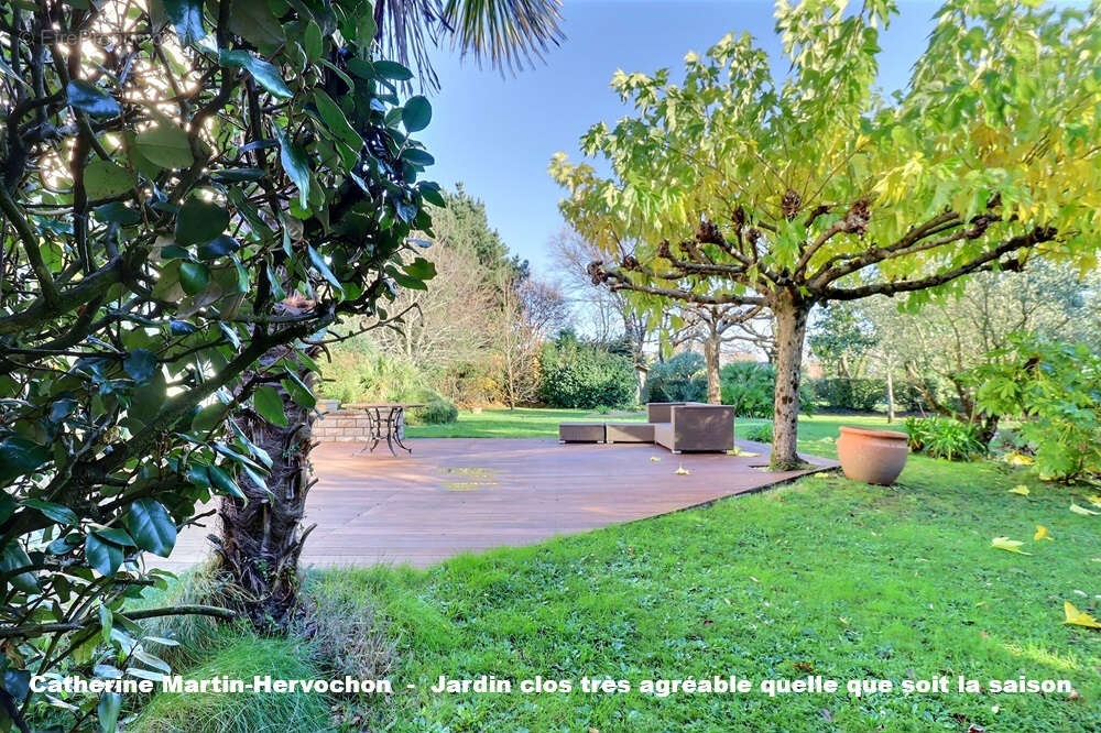Villa de 5 chambres, 1 bureau et 2 chambres indépendantes - Garage double - Belle opportunité - photo 6