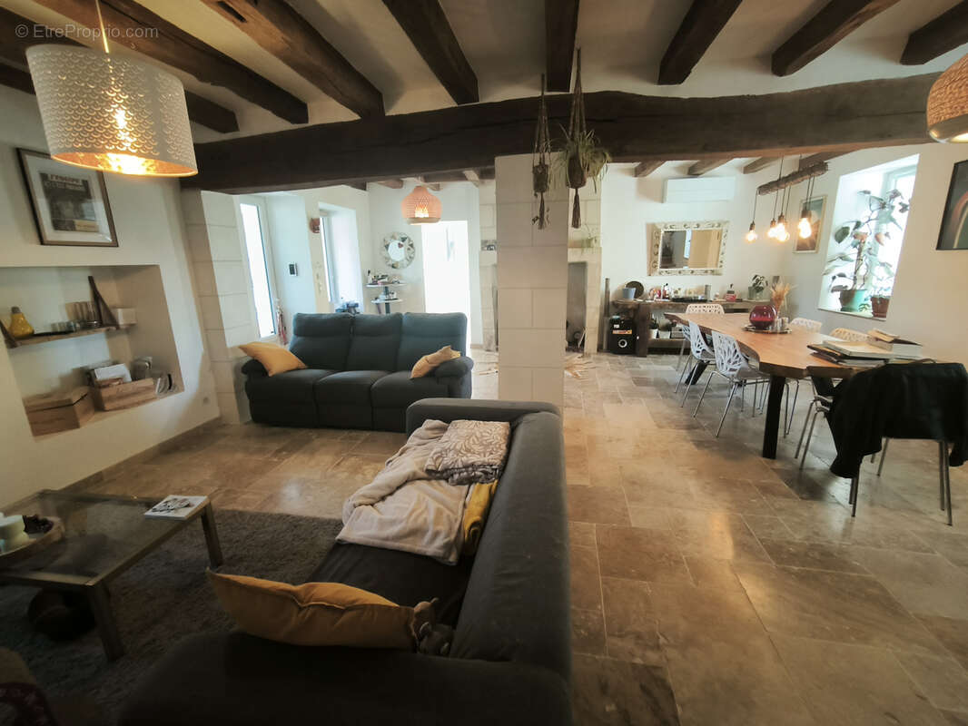 Magnifique longère de caractère entièrement rénovée   168 m2   4 chambres   Azay-sur-Cher - photo 8