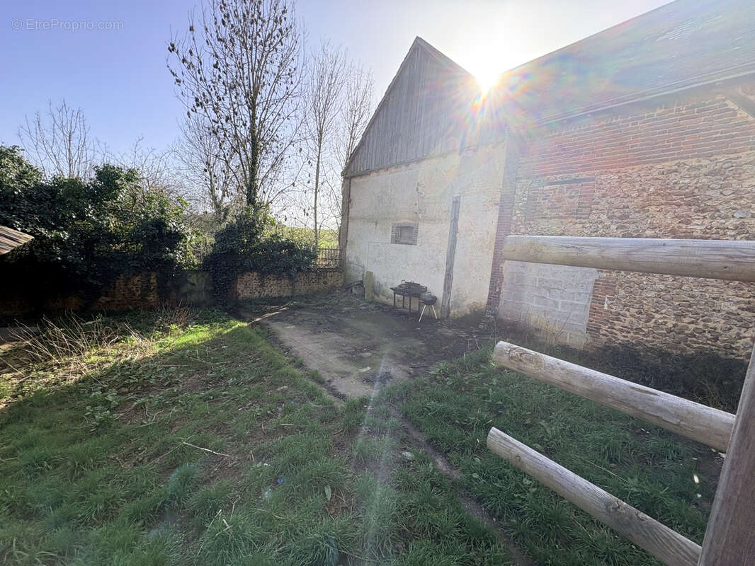 Maison à CHAMPROND-EN-GATINE