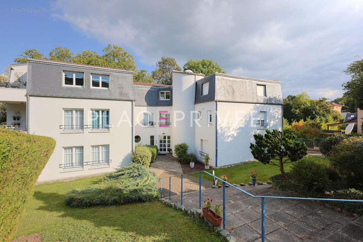 Appartement à HOUDEMONT