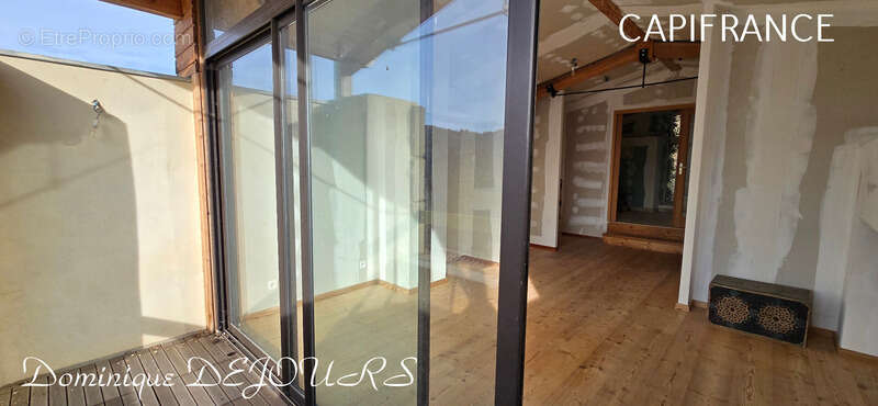 Maison à SAINT-MAURICE-EN-CHALENCON