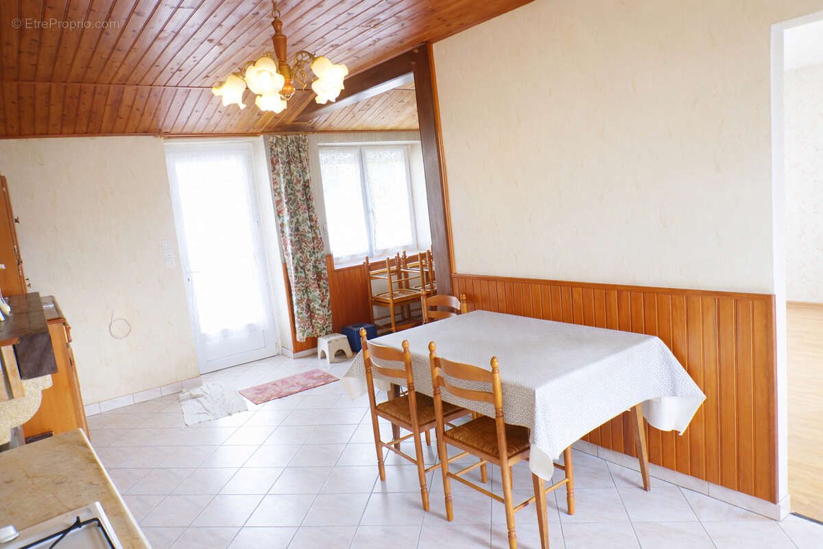 Maison à SAINT-MICHEL-CHEF-CHEF