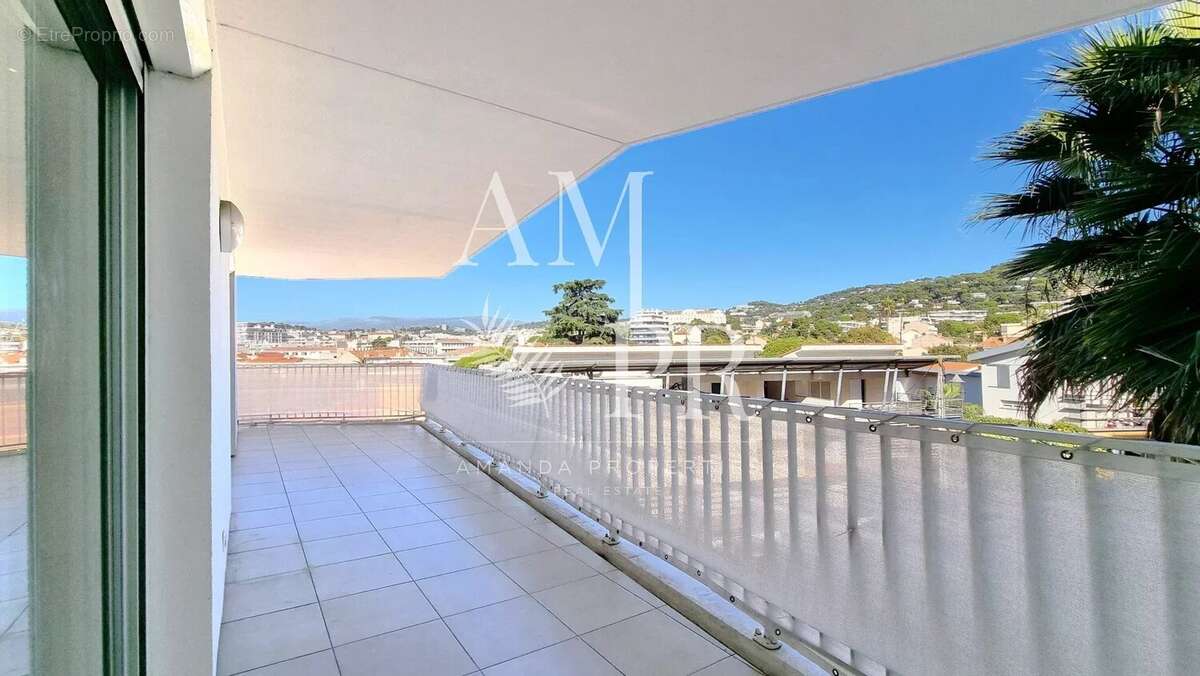 Appartement à CANNES