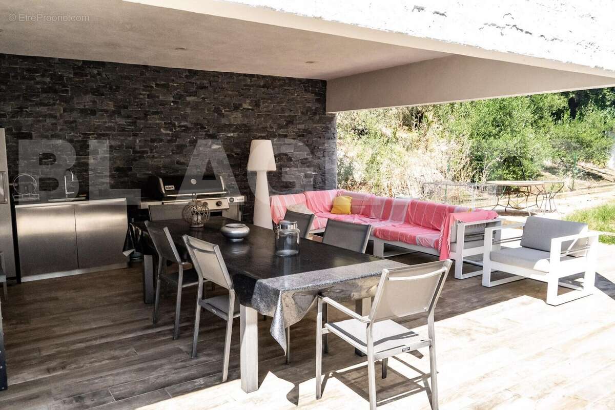 _DSC8698 - Maison à MARSEILLE-11E