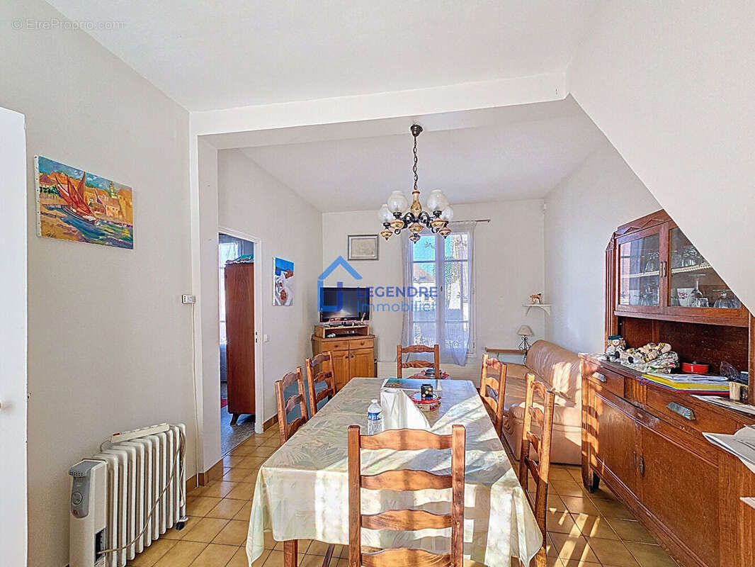 Maison à PIERRELAYE