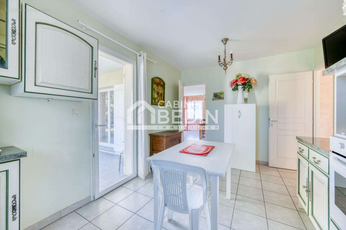 Maison à SAINT-MEDARD-EN-JALLES