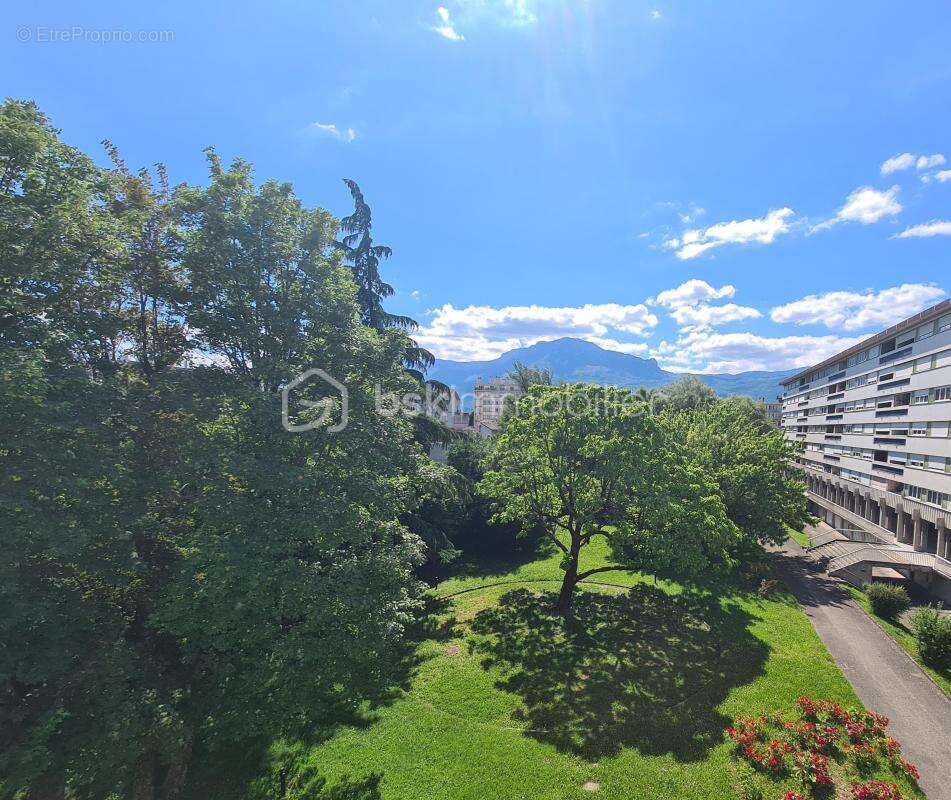 Appartement à GRENOBLE
